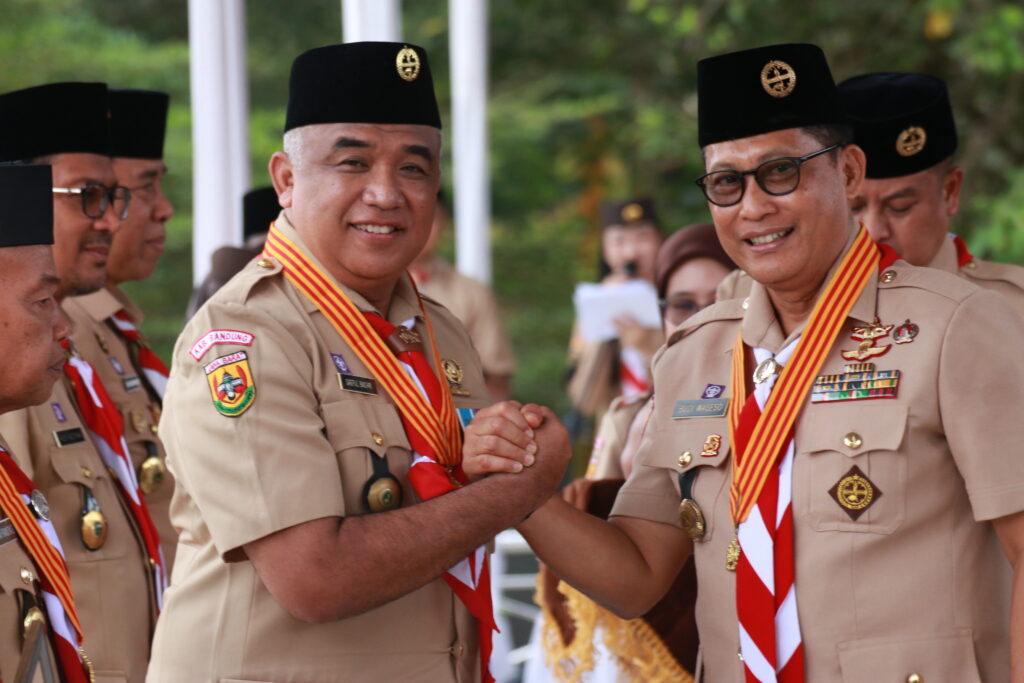 Kado Manis Dari Jenderal Bintang Tiga Untuk Saeful Bachri